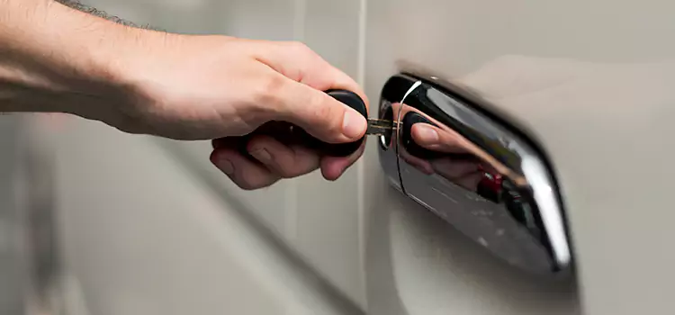 Why Choose Our Auto Locksmith Team in Lawrence, MA?